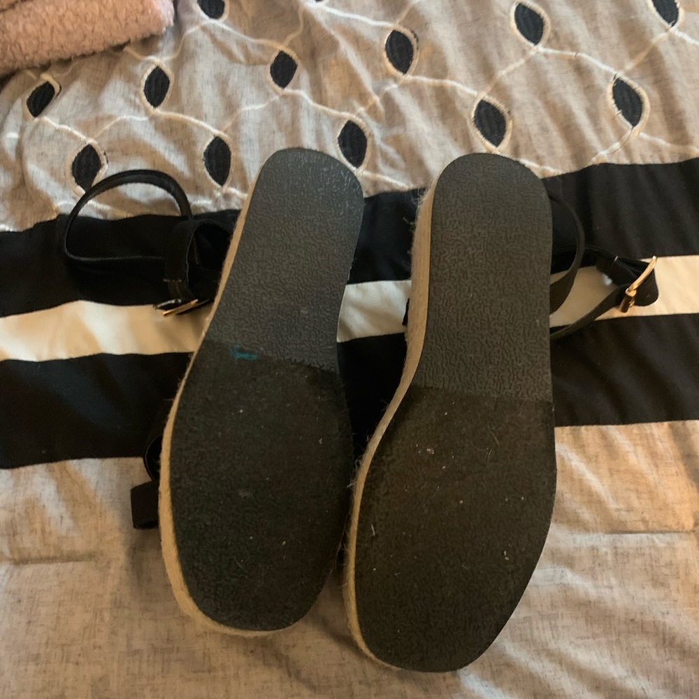 Lulus wedges - Picture 3 of 4